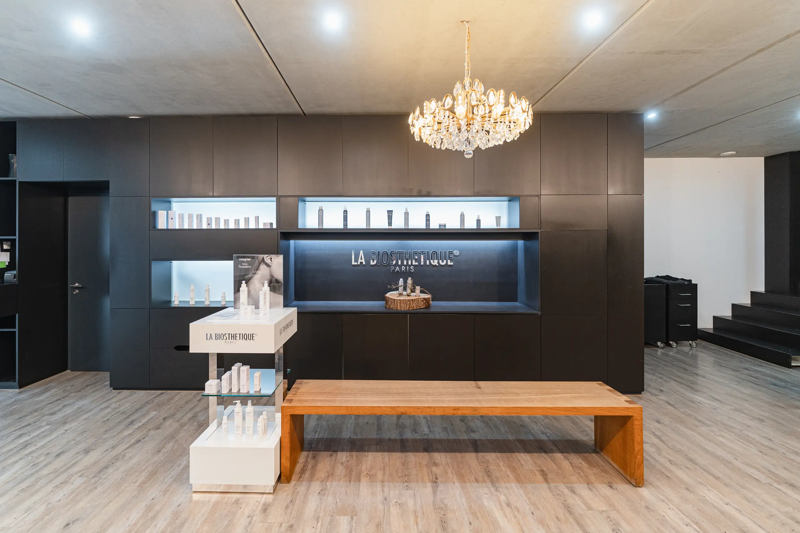 Beauty Coiffeur Stern Friseur La Biosthétique Günzburg Salon 05